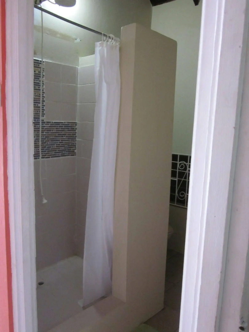 Buttercup Cottage Apartments