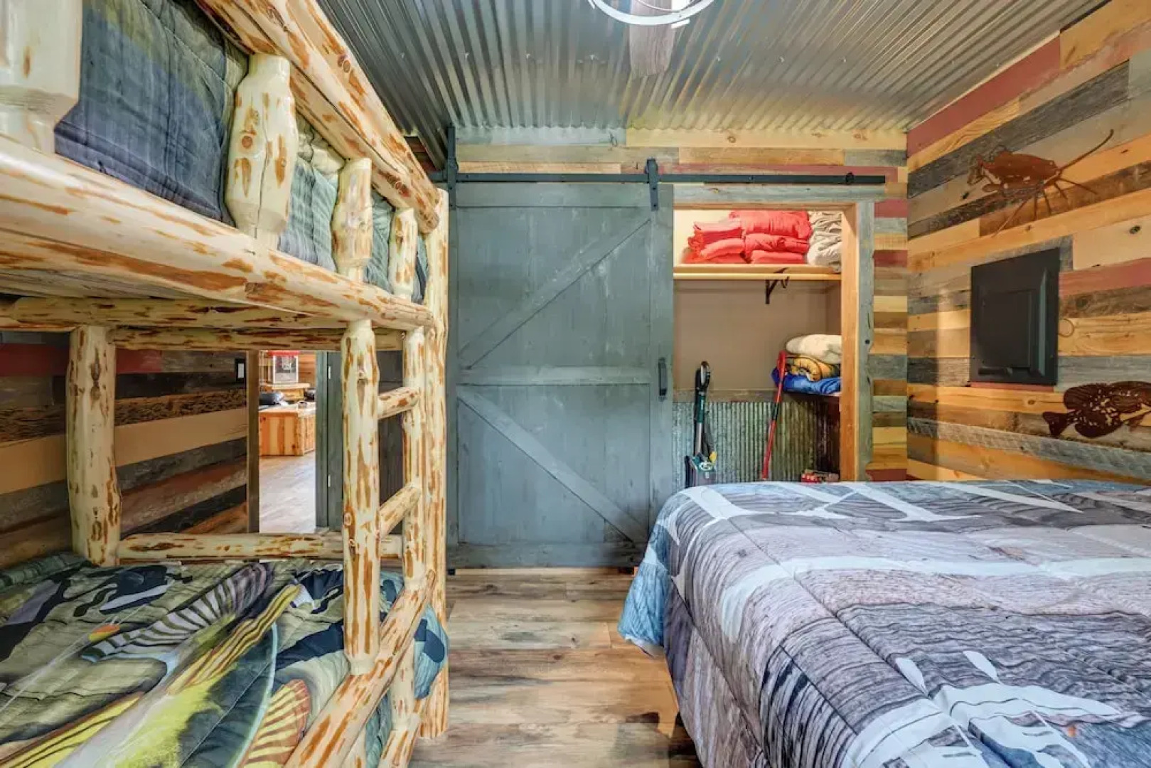 Lakeside Cabin w/ Fire Pit: Near Pine Point Park!