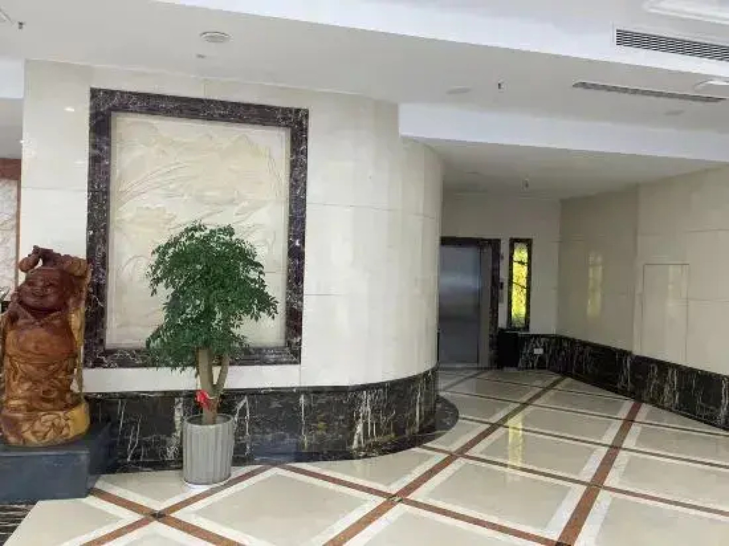 Qinglan Hotel (Danjin Road Wanshan Park Branch, Danyang City)