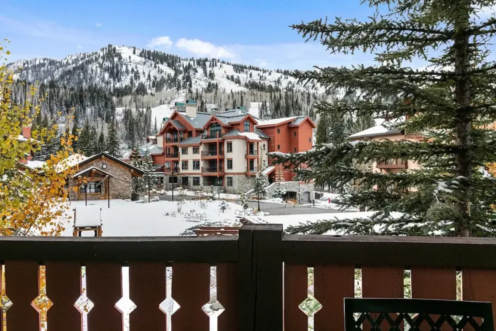 2201 - Two Bedroom Standard Eagle Springs East 2 Condo