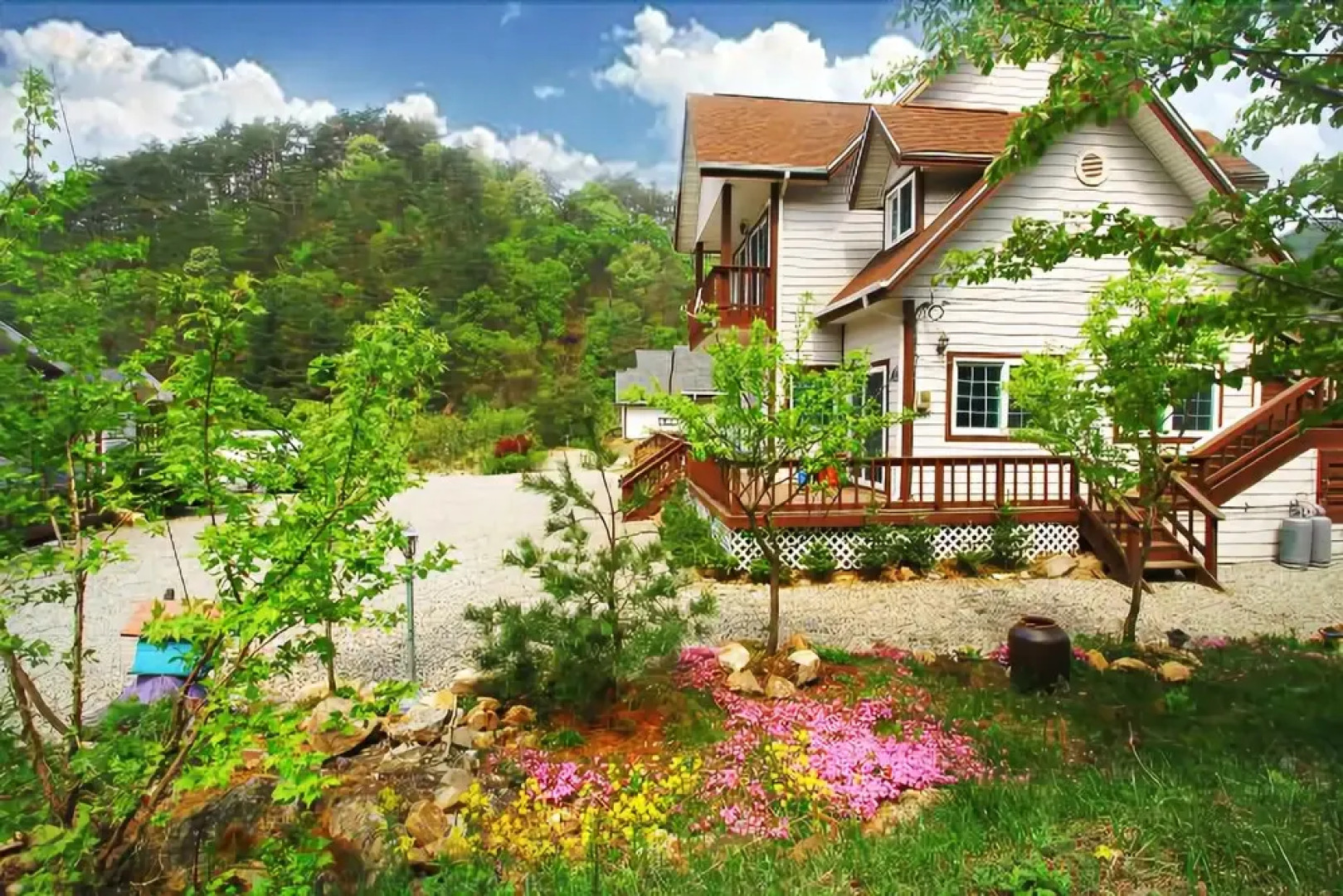 Jeongseon Click Pension