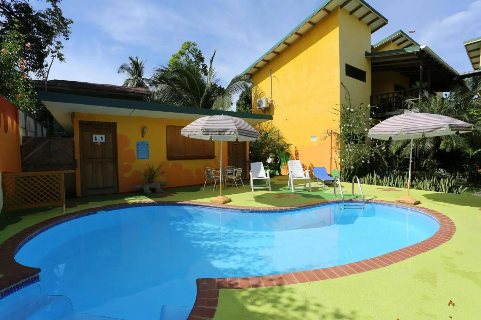 Hotel La Casa de las Flores Cahuita