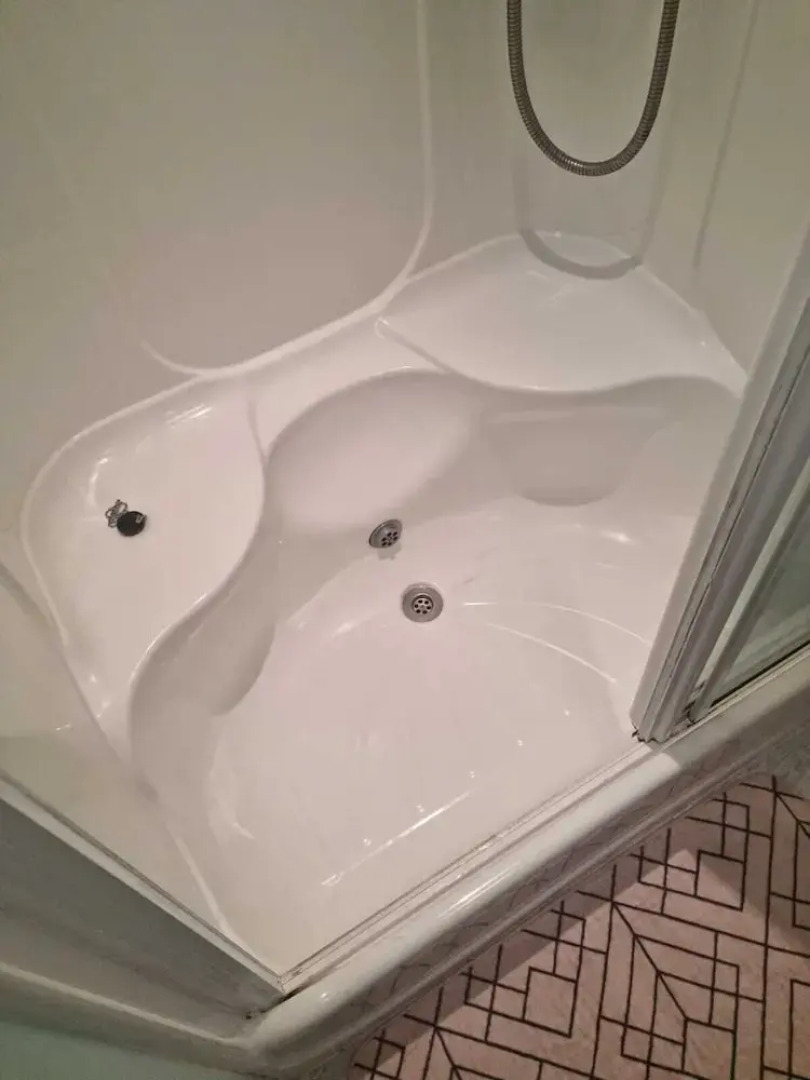 Discover Comfort Home From Home 8-birth Caravan