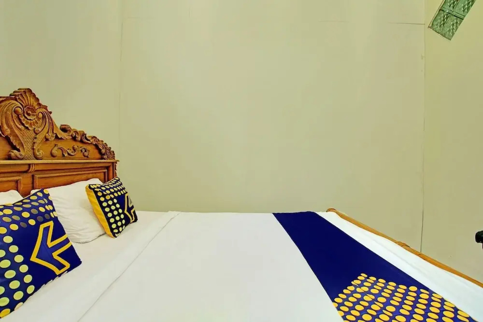 SPOT ON 92905 Sutomo Residence Syariah Near Taman Tugu Padang Area