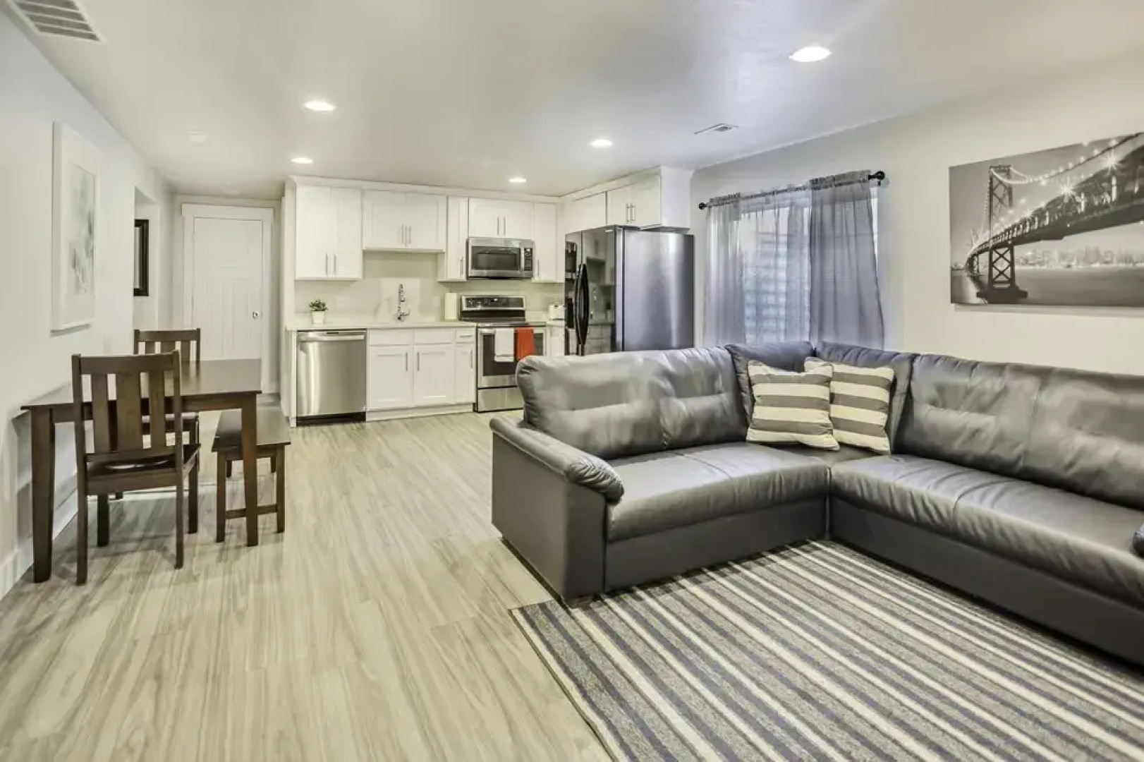 NEW FURNISHED 2bd APT GREAT for Long Stays