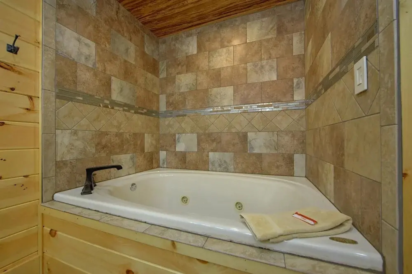 Grand View Apartment 4