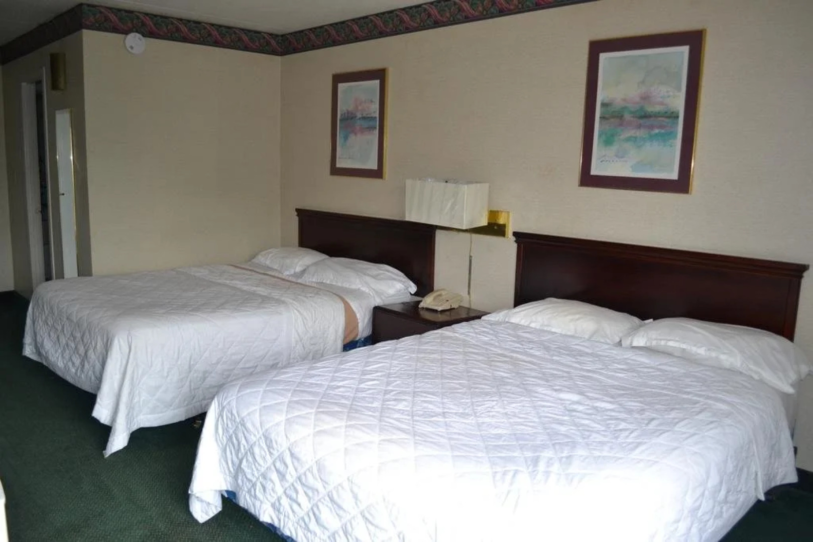 Town Inn & Suites South Plainfield-Piscataway