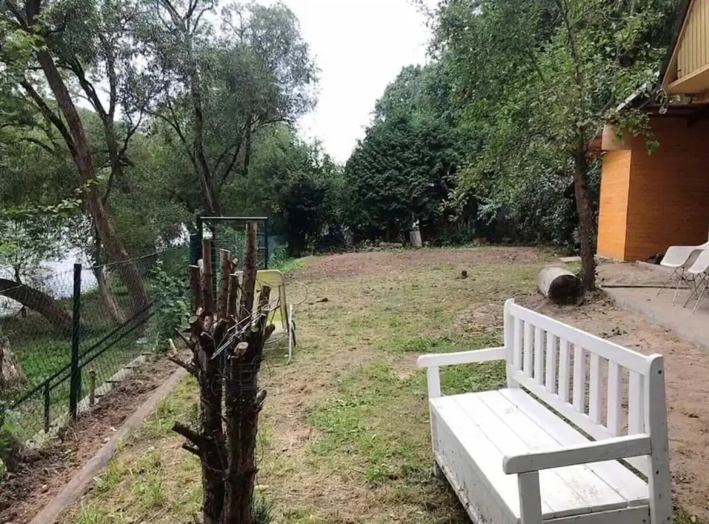 Sazava River Cottage With Boating Experience