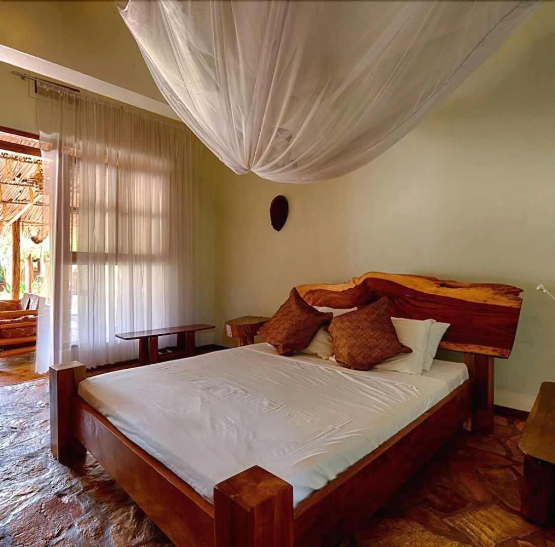 Source Of The Smile Hotel & Guesthouse