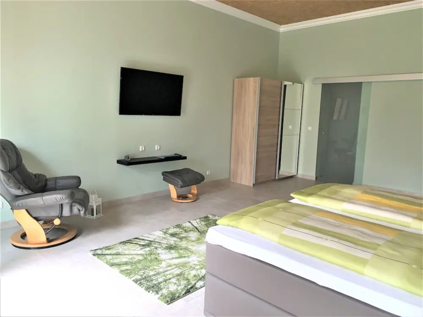 Apartment Garten near Airport