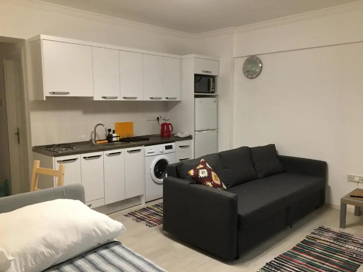 Royal Life Residence Poseidon Studio