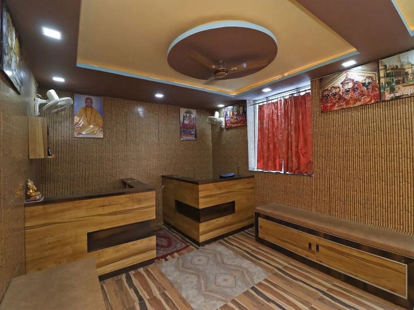 Oyo flagship 38000 Vaidehi Bhawan