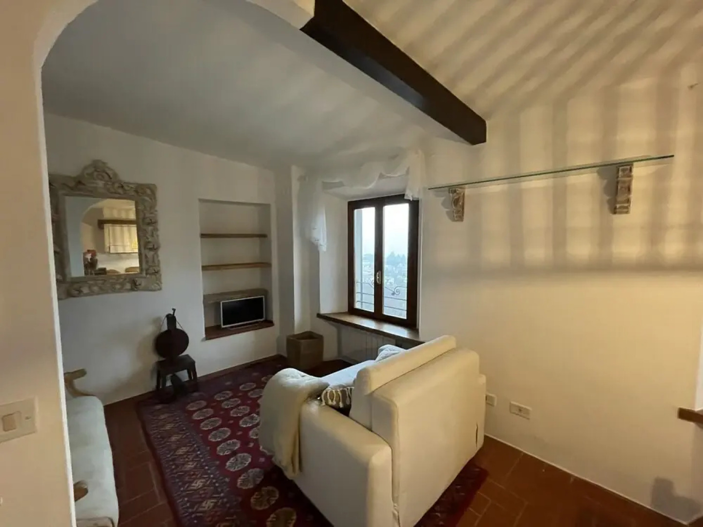 Stunning View, 2-bed Apt in Barga, Lucca,tuscany