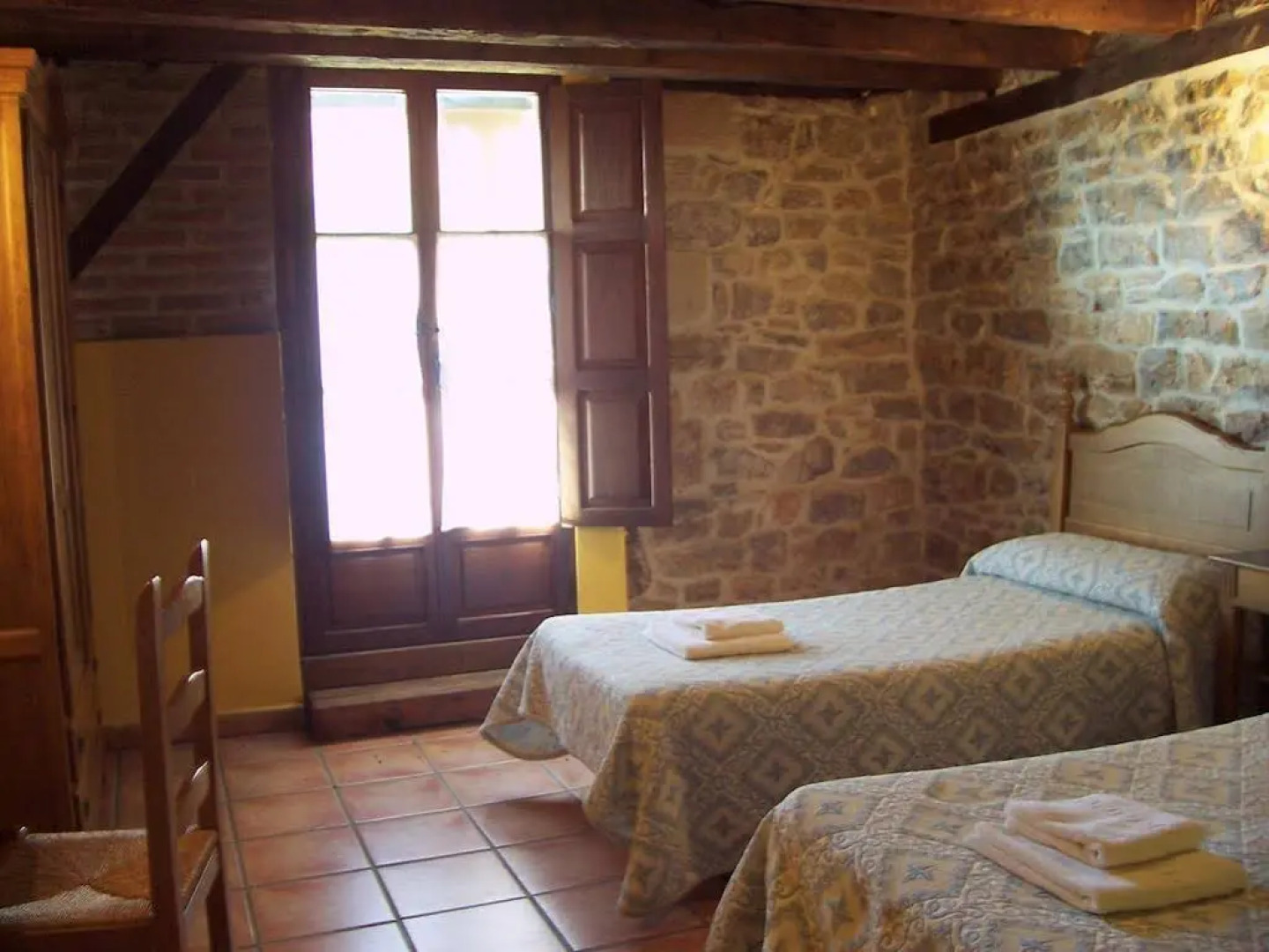 Casas Rurales La Toba