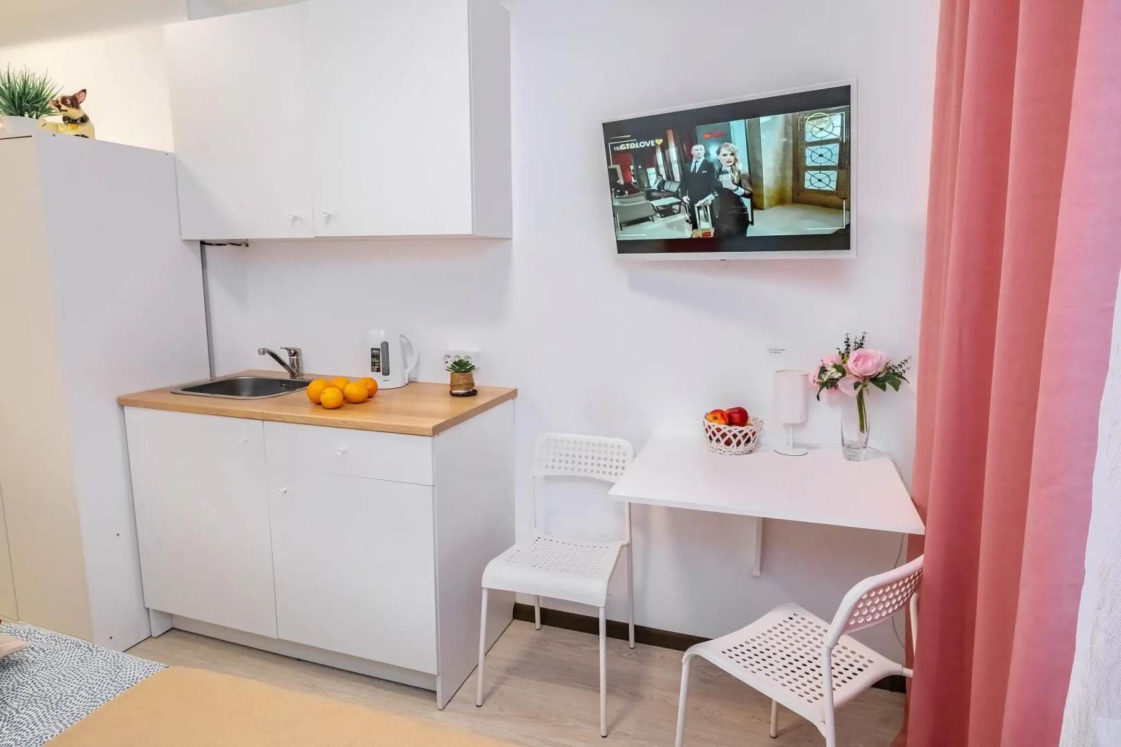 Уютные студии на улице Новоивановская