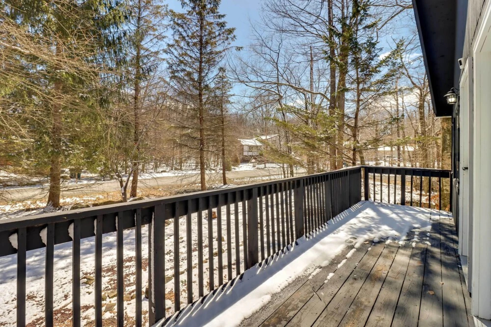 Tobyhanna Vacation Home w/ Community Pool Access