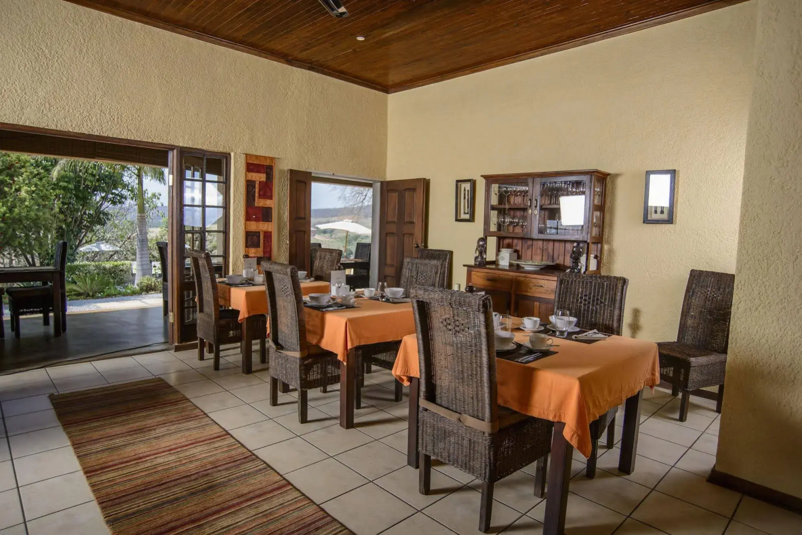 Abangane Guest Lodge