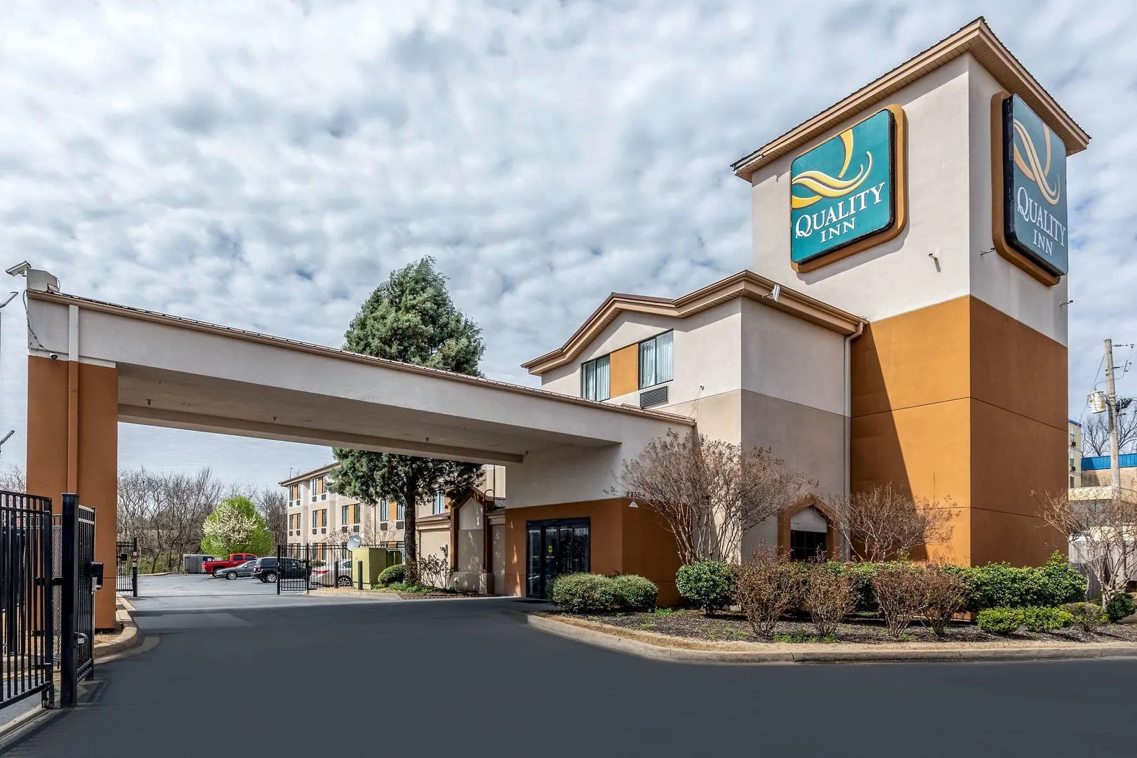 Quality Inn Memphis Northeast near I-40