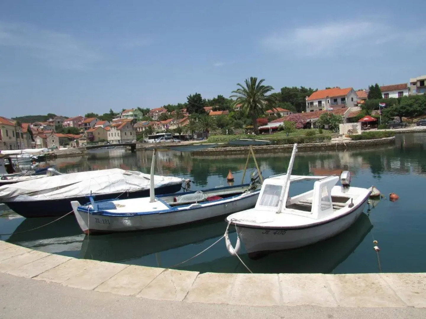 Studio Apartment Near the Beach