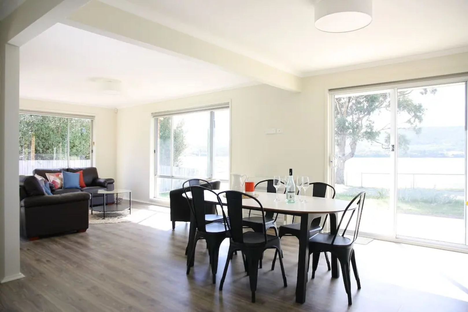 Waterfront Holiday Home - Esplanade 54