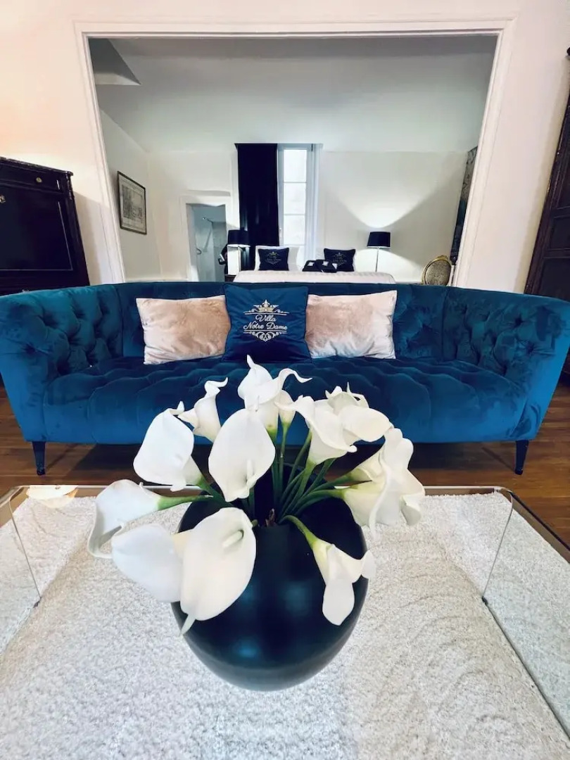 Les suites de Notre Dame Luxury Cottage