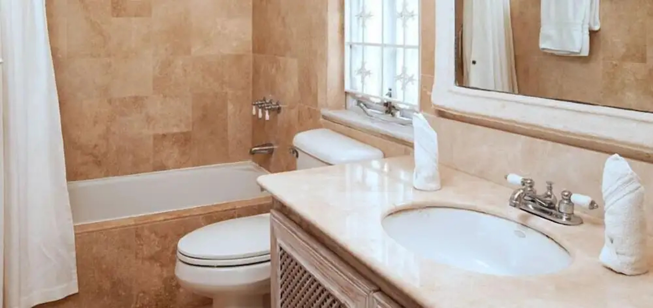 Emerald Beach 3 - Villa Ixoria