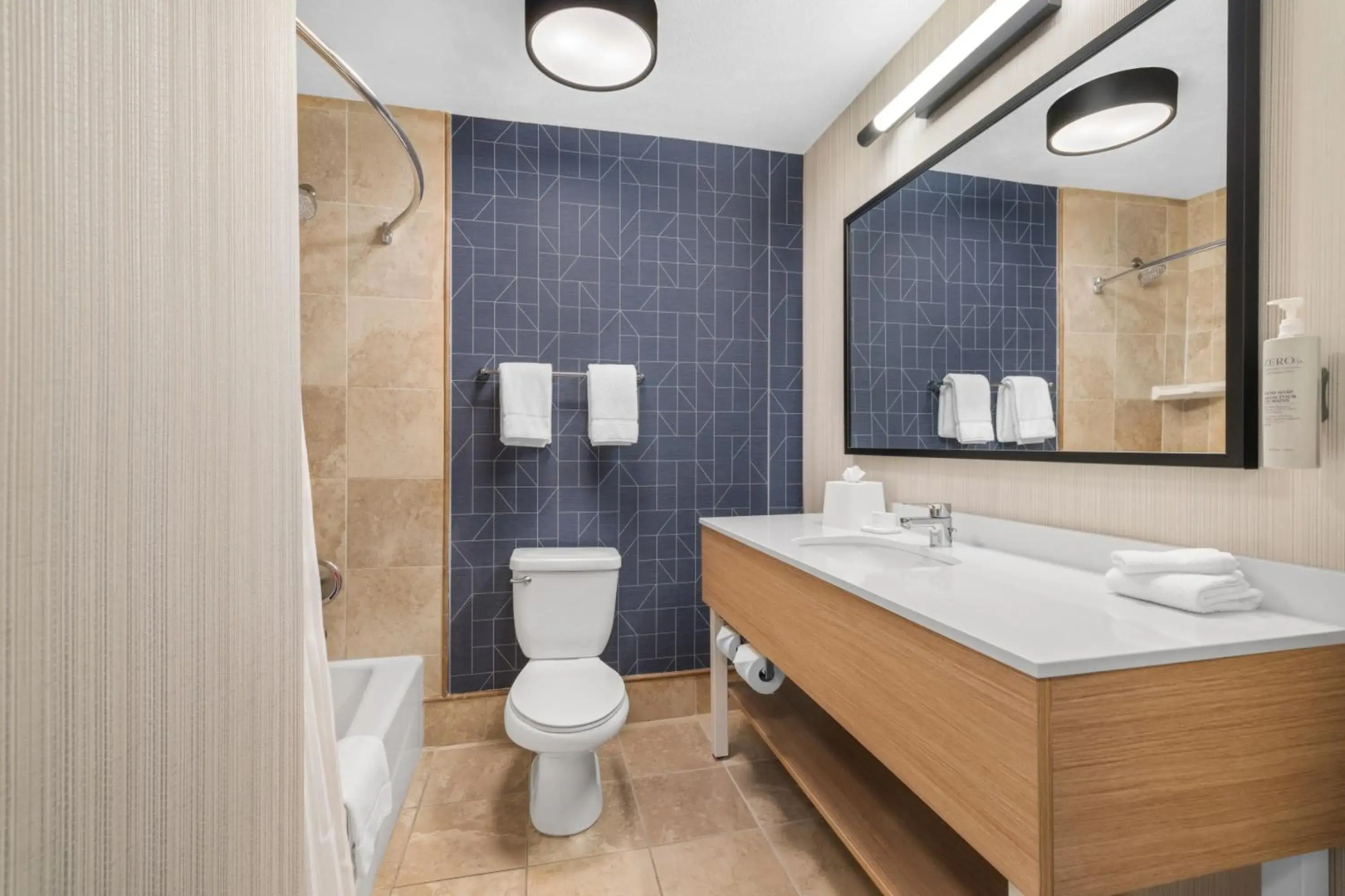 Spark by Hilton Bakersfield Central