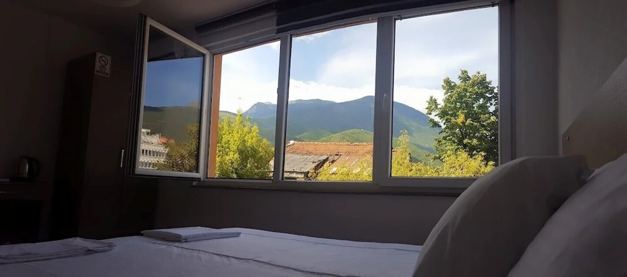 Stone Bridge Guesthouse