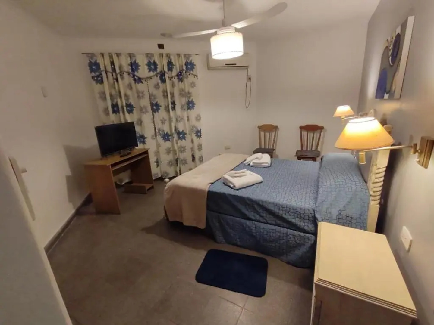 casa p/4 personas sobre av. roca con cochera