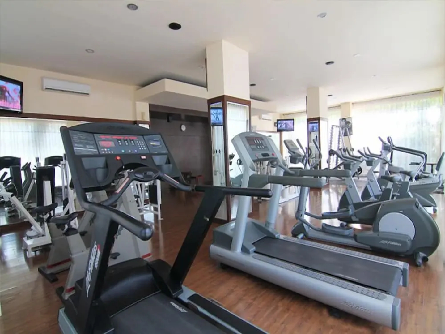 Narita Classic Hotel Surabaya