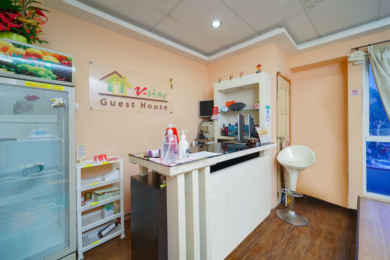 Hotel O V Stay Guesthouse