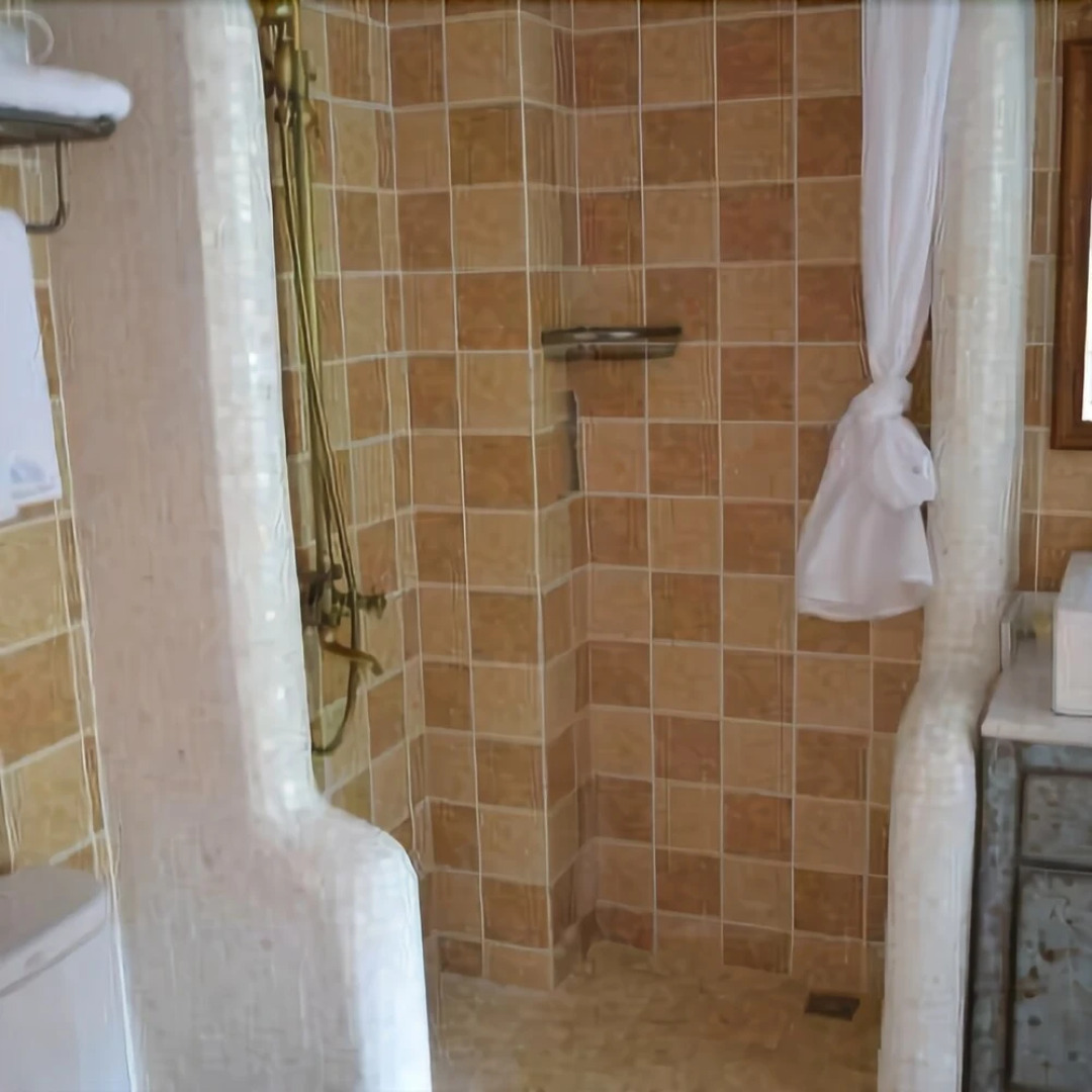 Lugu Lake Xiyue Wetland Landscape Hotel