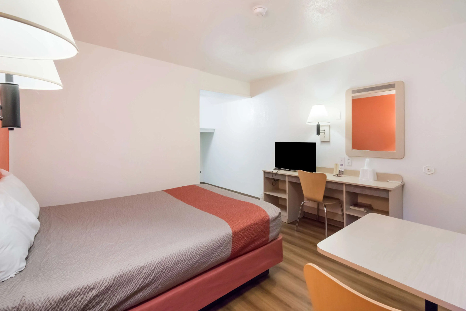 Motel 6 Moses Lake, WA