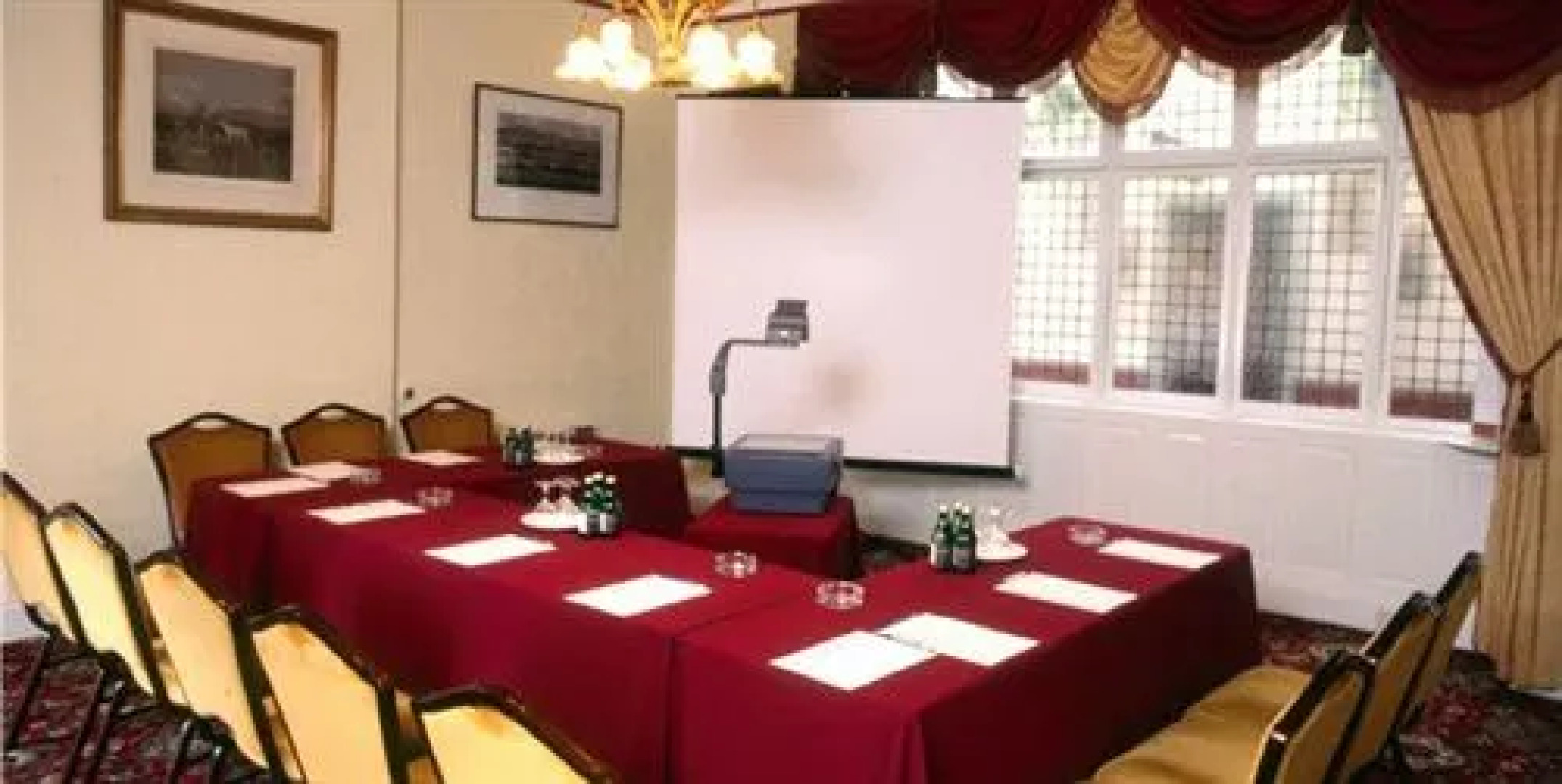 The Club House Hotel