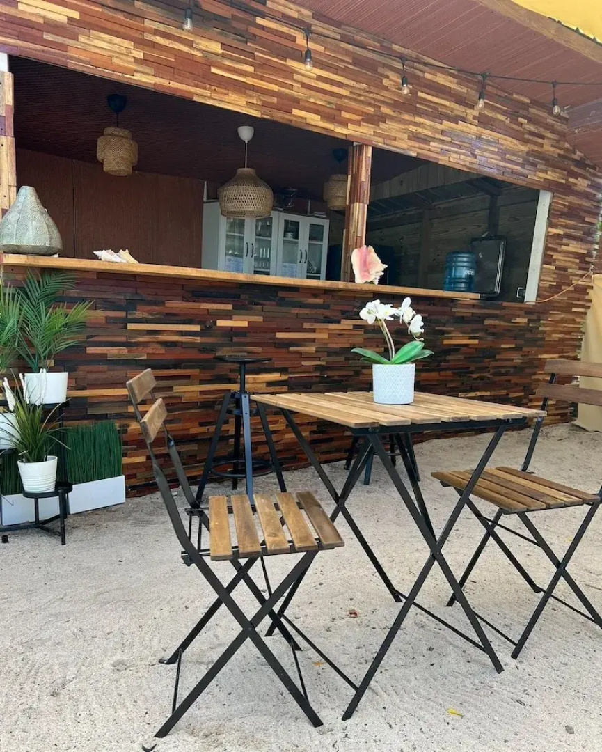 Casa Rosada Beach Front