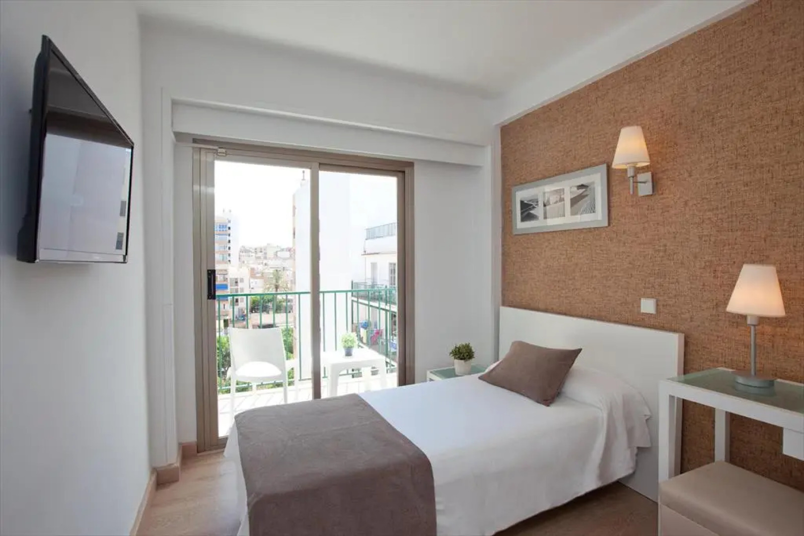 whala!beach Hotel & Apartments