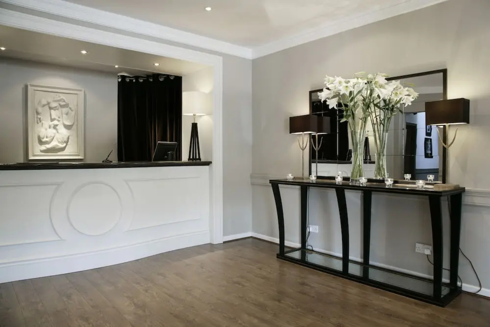 Quayside, Dart Marina