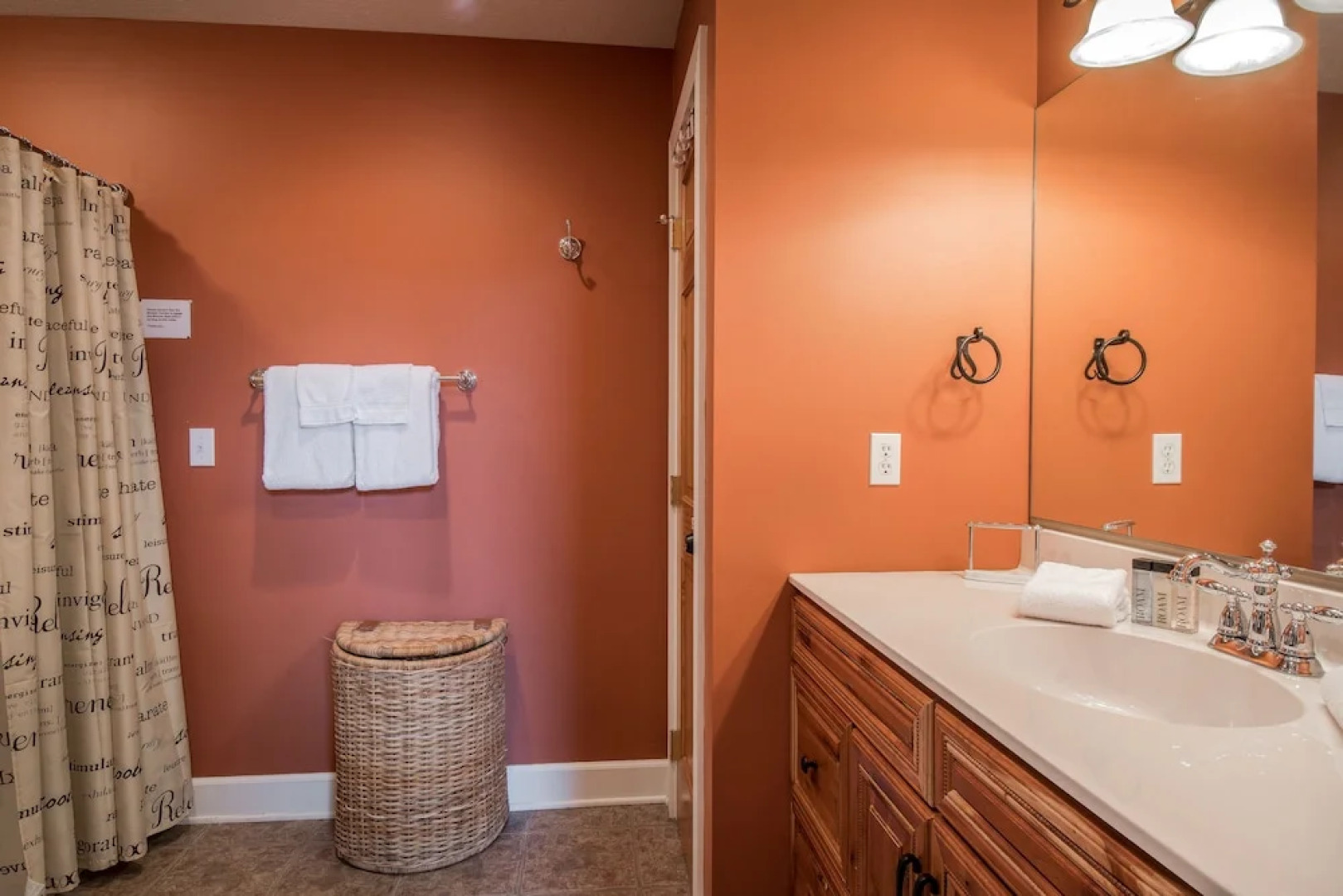 Canadian Day 4 Bedroom House