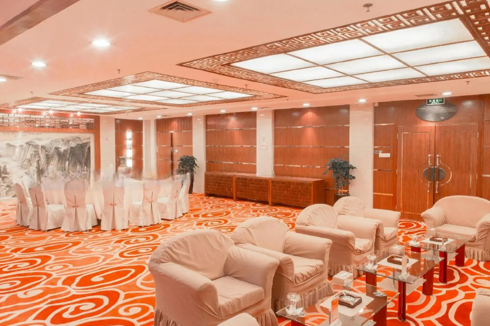 Chuxiong WeishengXiongbao Hotel
