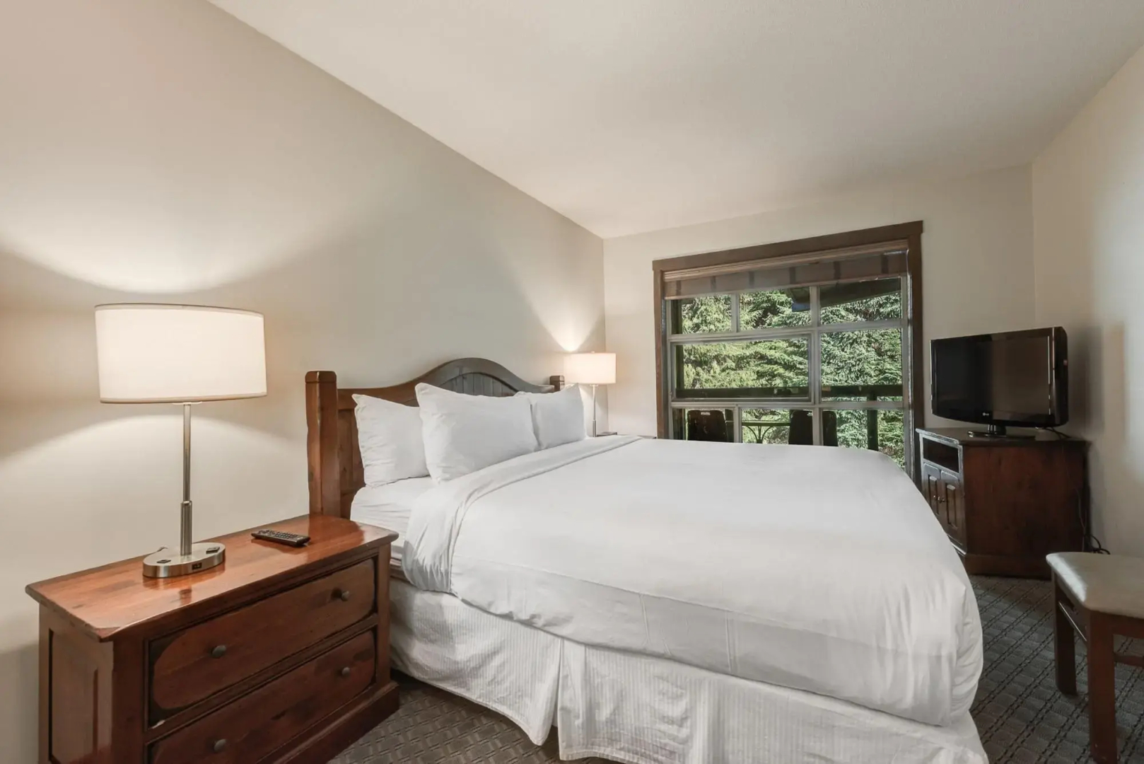 Blackcomb Springs Suites by CLIQUE