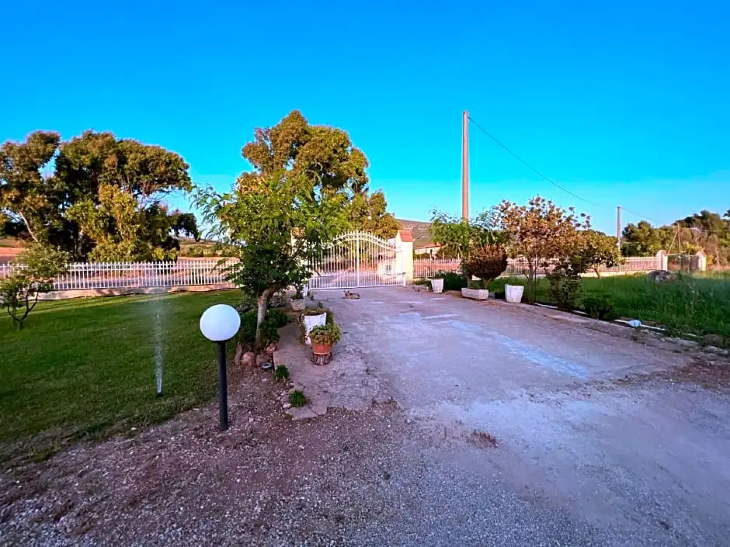 The Arches House IUN F1092