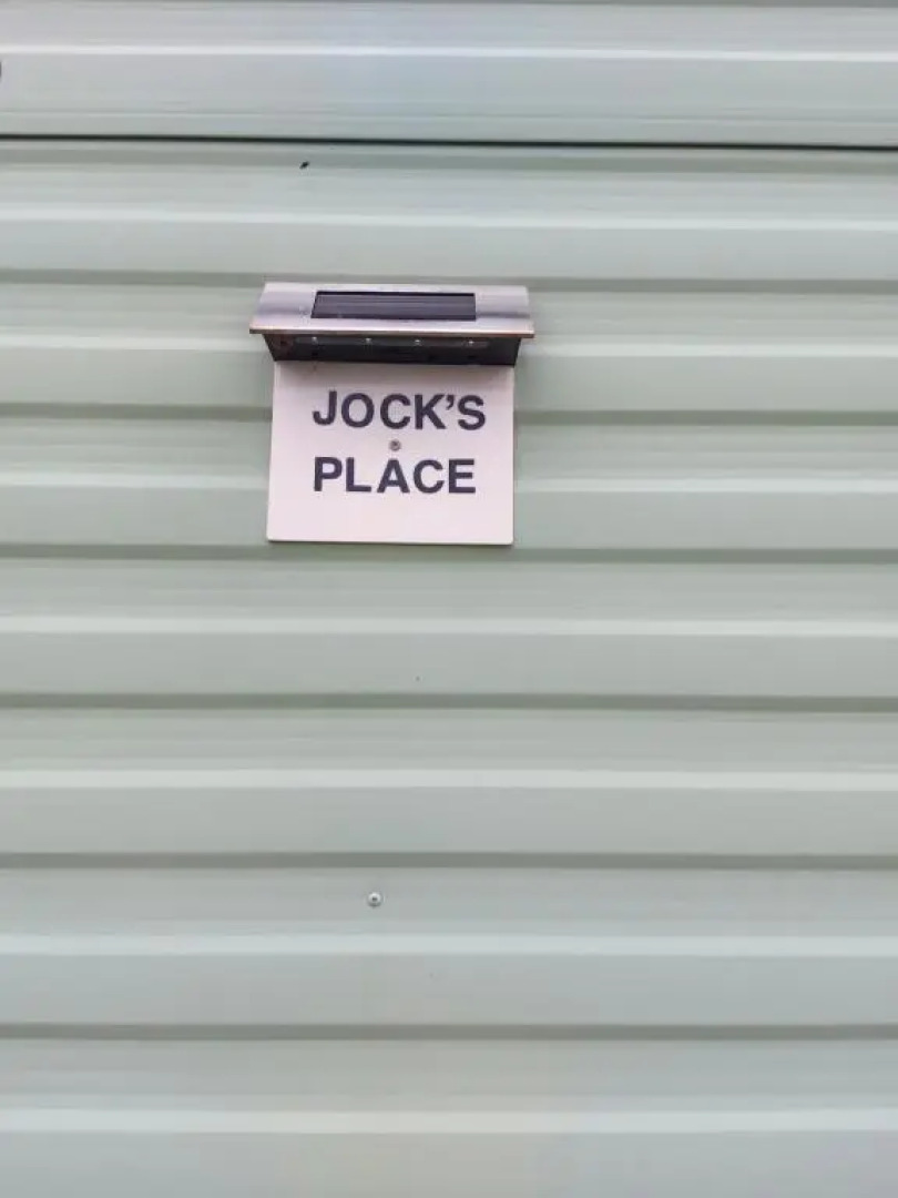 Jock's Place