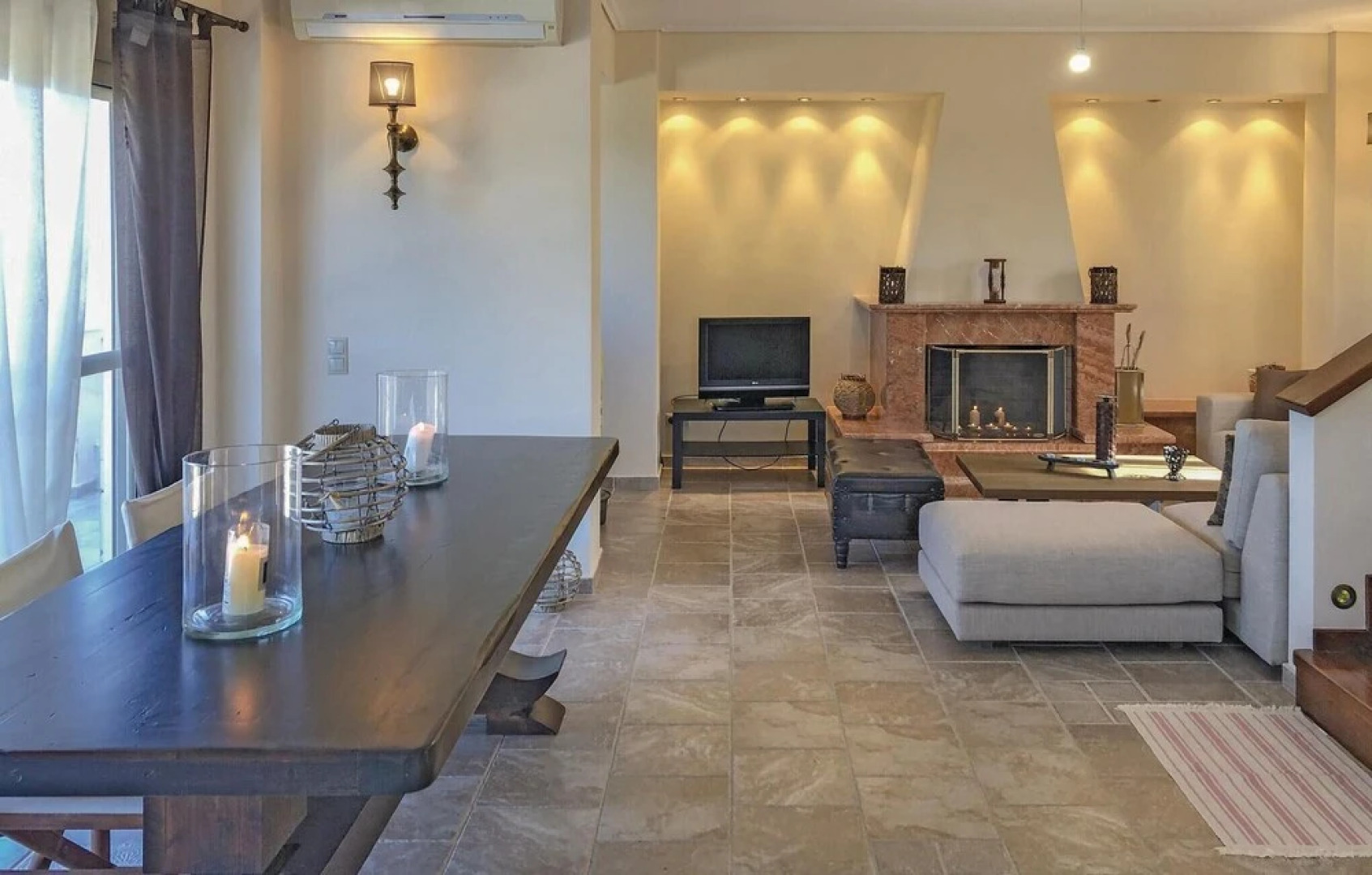 Nice Home in Koroni with Hot Tub, WiFi, Outdoor Swimming Pool