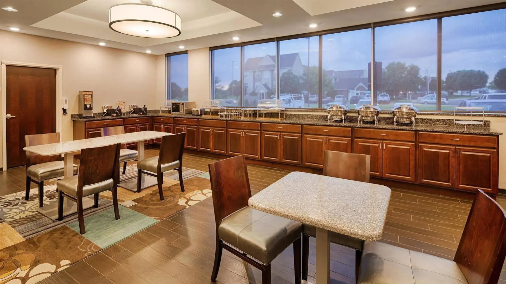 Best Western Plus Boardman Inn & Suites