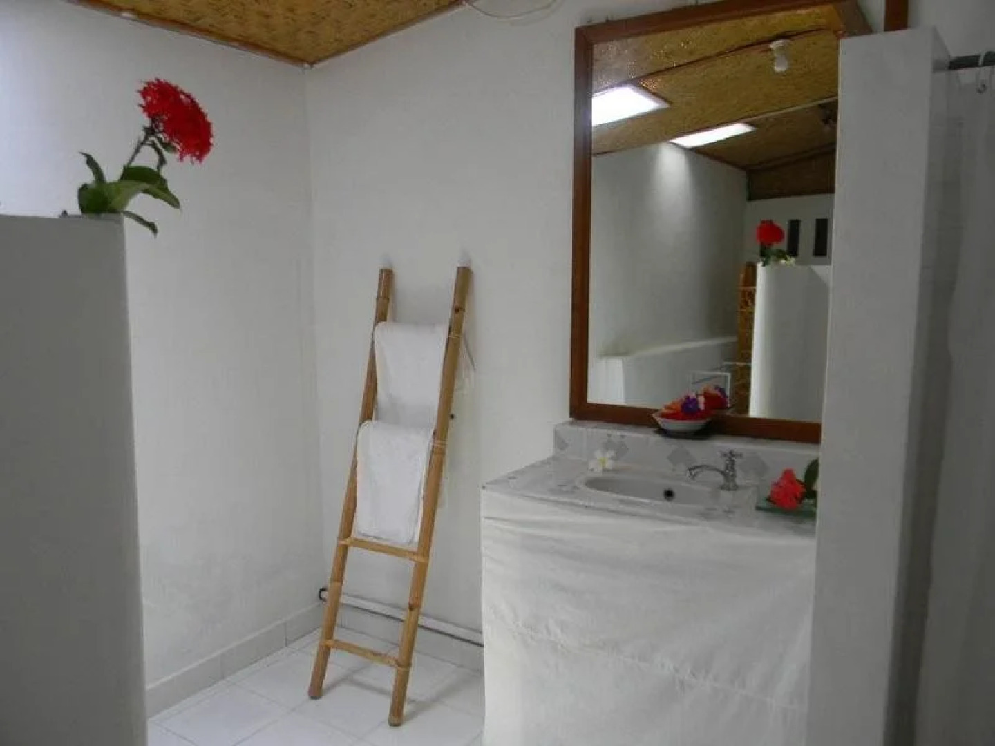 Mimpi Manis Air Sanih