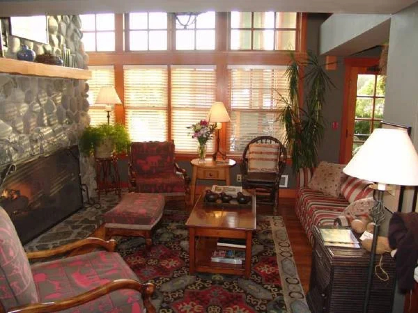 La Conner Channel Lodge