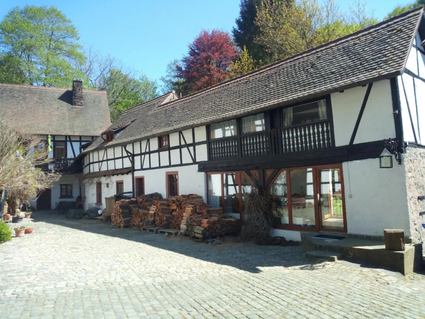 Pulvermühle - 3 Zimmer Bad direkt am Stettbach im NATURA 2000 Gebiet mit 12500 qm Garten, E- Bikes Verleih