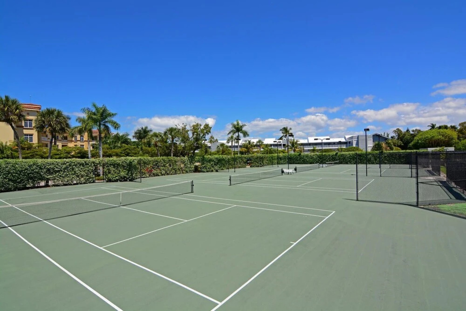 Harbor Villa Club 309