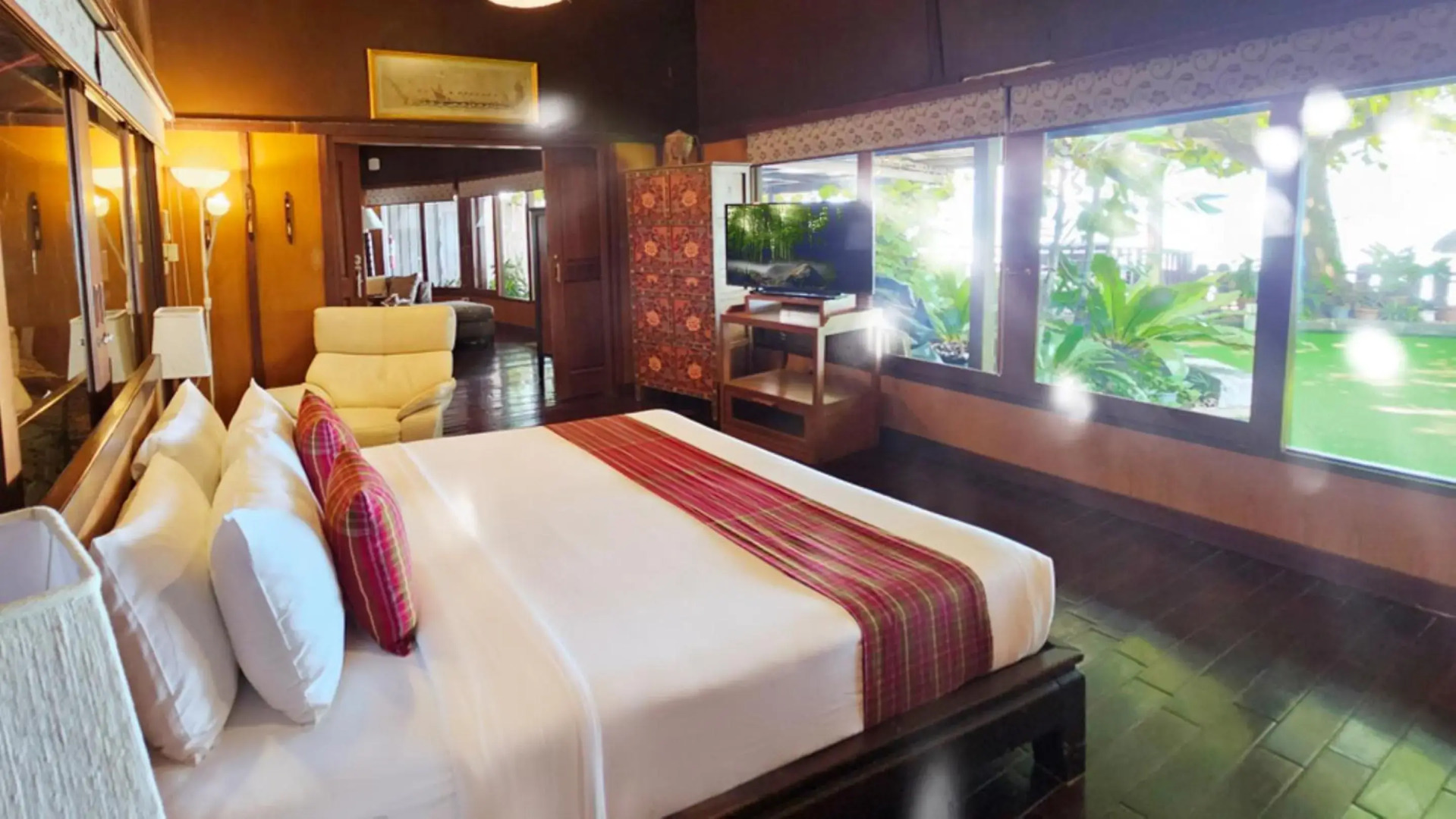 Birds and Bees Resort