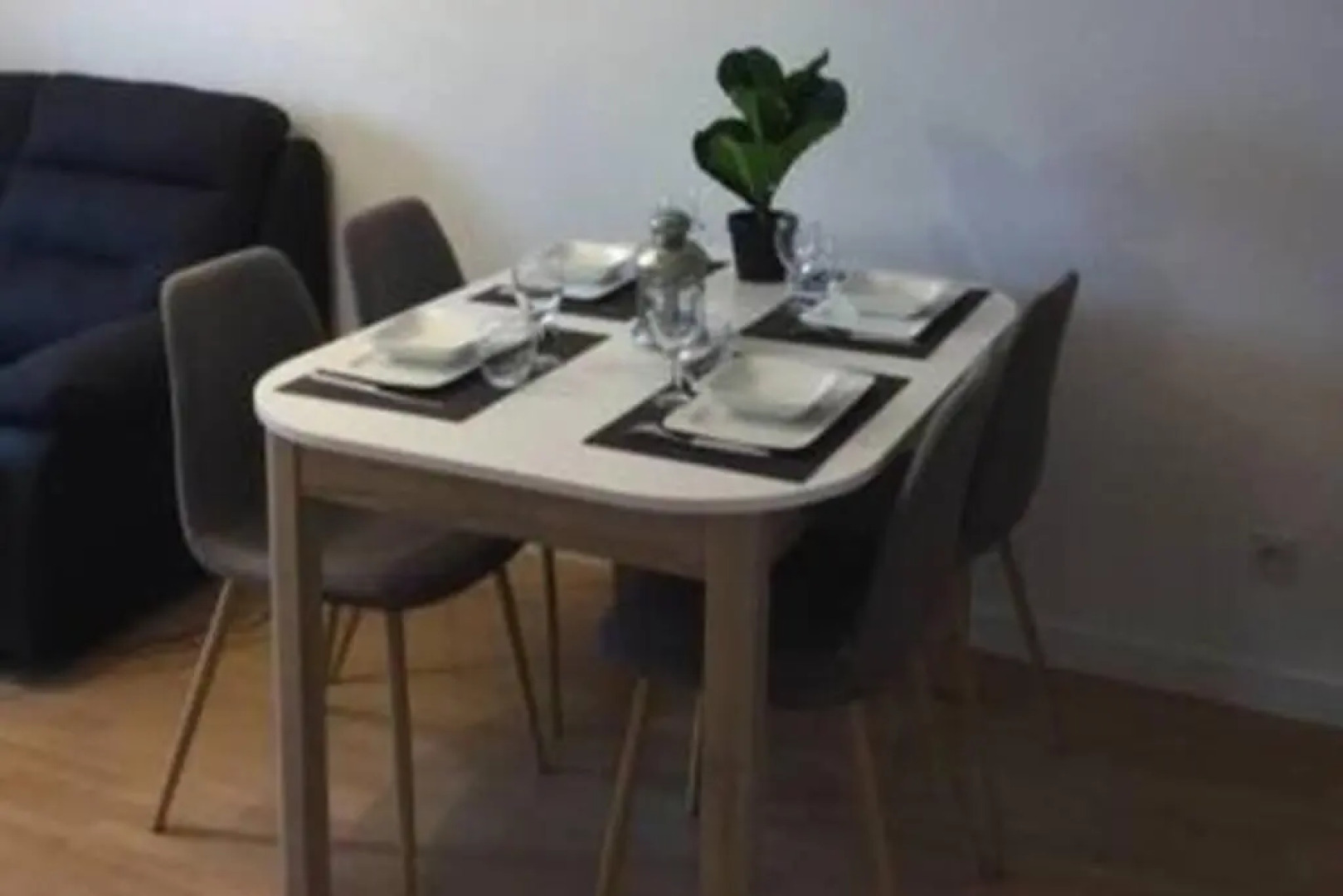 Appartement rez-de- chaussée sur le port wi-fi 4G